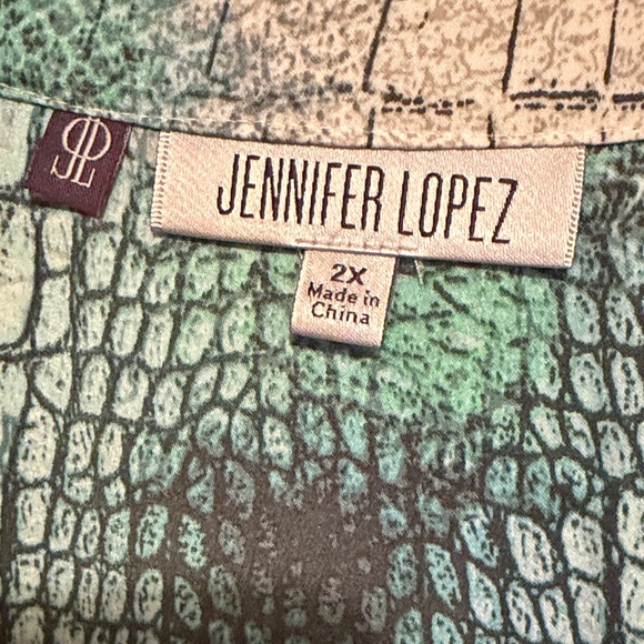 Jennifer Lopez Teal and Charcoal Textured Blouse - Picture 2 of 5